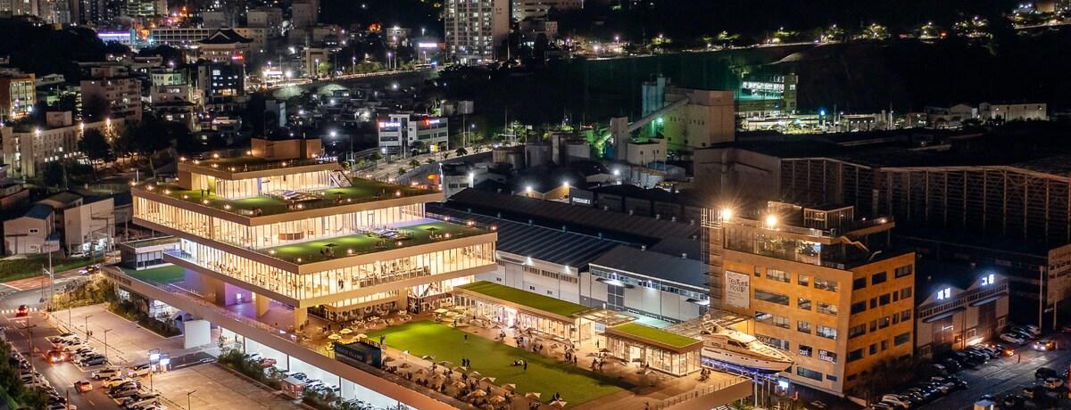 영도구의 프라이빗 하우스 (103m², 침실 2개, 프라이빗 욕실 2개) (Pier40 합법숙소, 오션뷰, 주차가능, 집안 파티 노래 가능 12명 숙소, 옥상 야경)