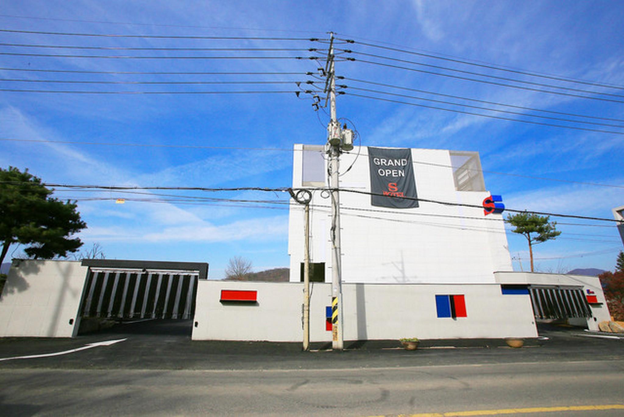 양평 Hotel Show (Yangpyeong Show Hotel)