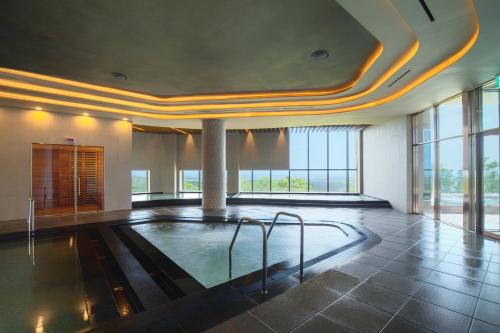 소노펠리체  델피노 (Sono Felice Delpino)