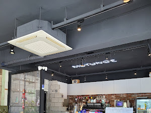 강릉엄지네꼬막집 발산점