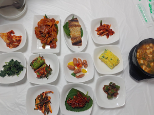 냄비밥전문 미자네 식당