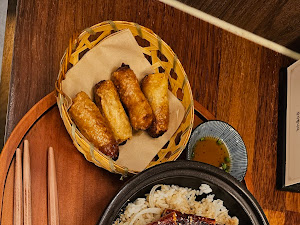 덮밥장사장 공주대점