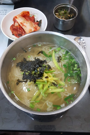 시연멸치국수전문점