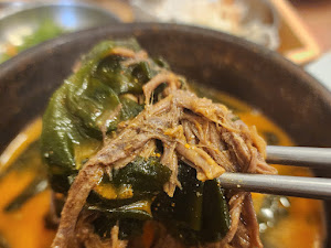 팔도미역 상무본점