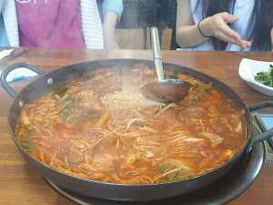 포항돼지찌개집