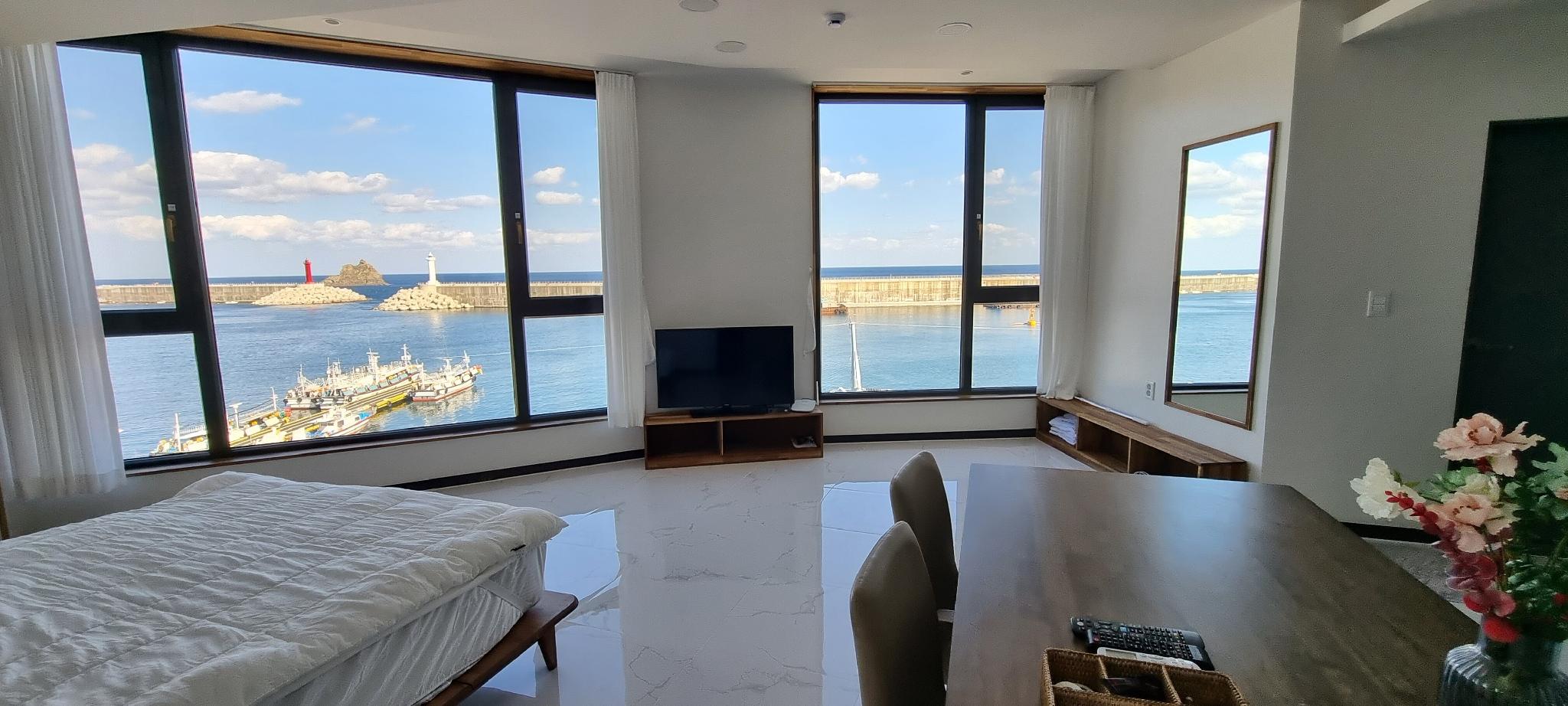 부티크 아우라 (Aura Butik)