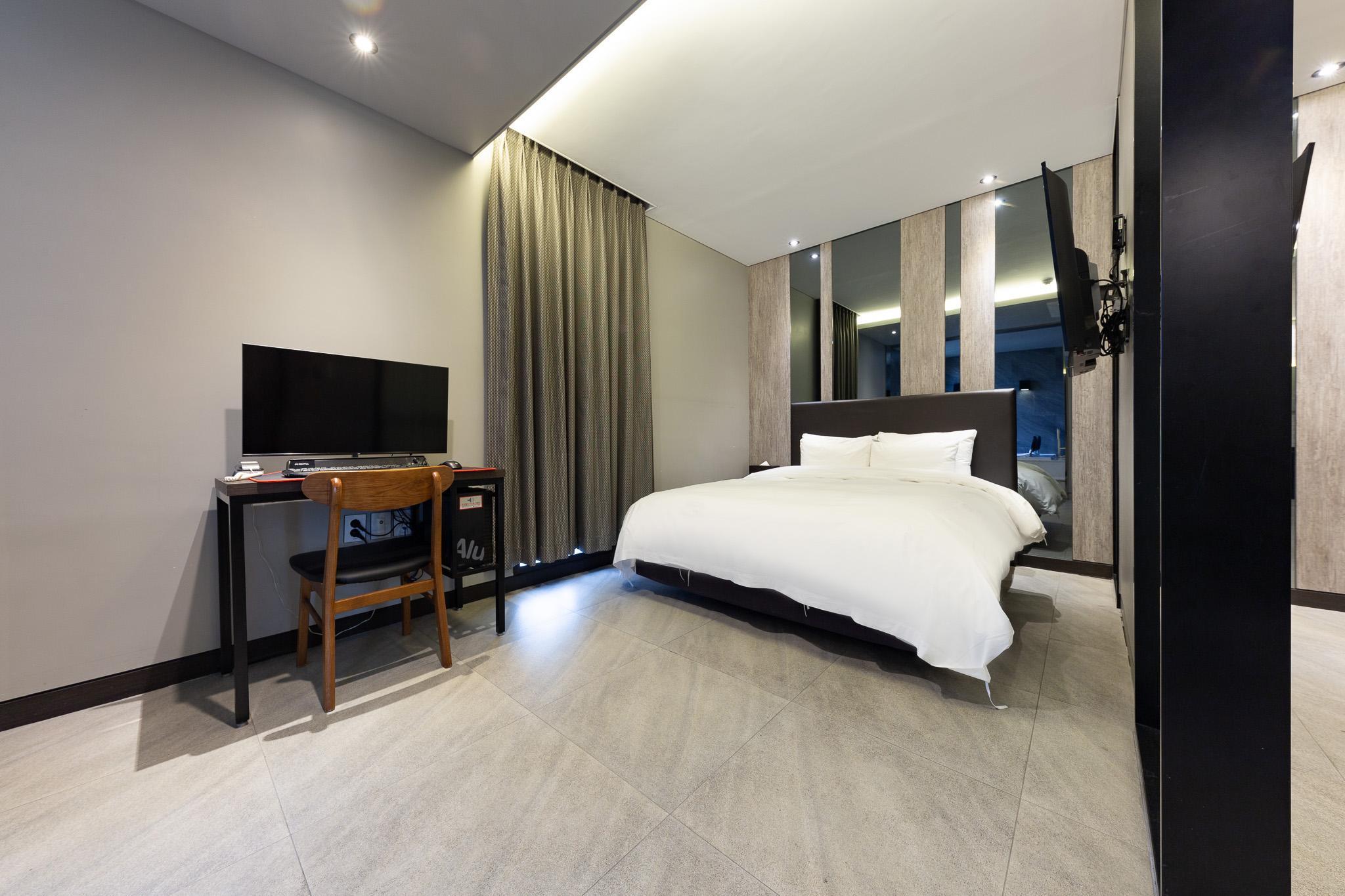 예산 자자호텔 (Yesan JaJa Hotel)