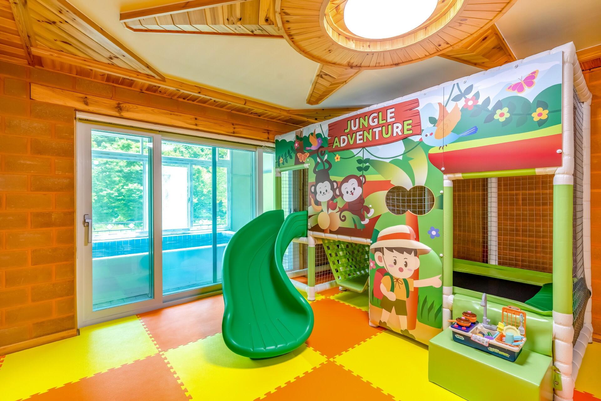 천경대 키즈 풀빌라 (Cheongju cheongyeongdae kids poolvilla)