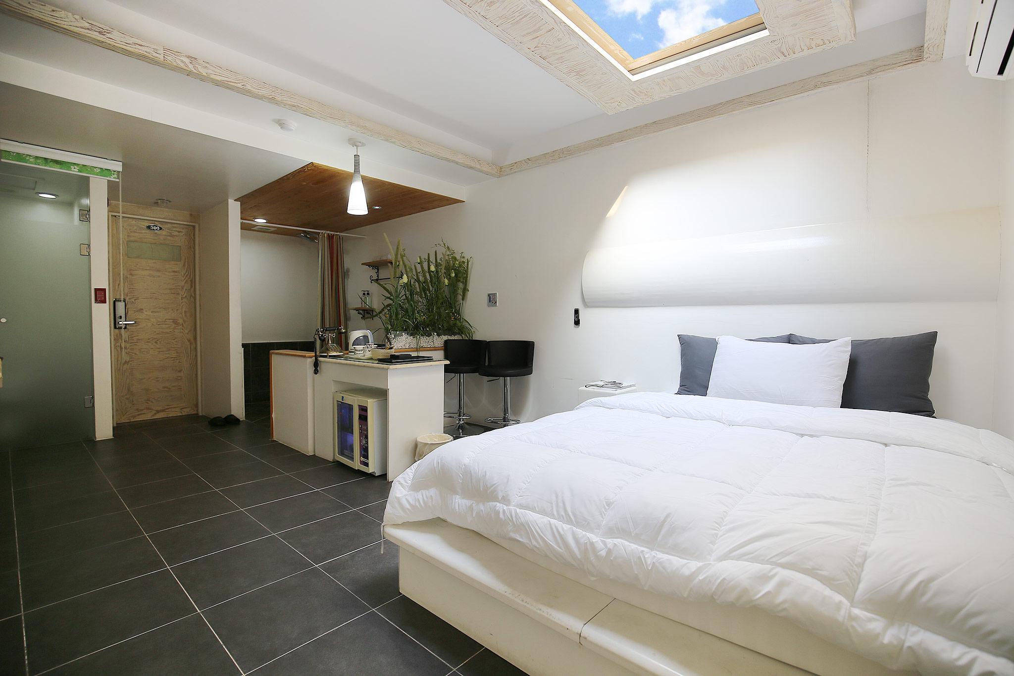 진천 오즈의마법사 무인텔 (Jincheon The Wizard of Oz Motel)