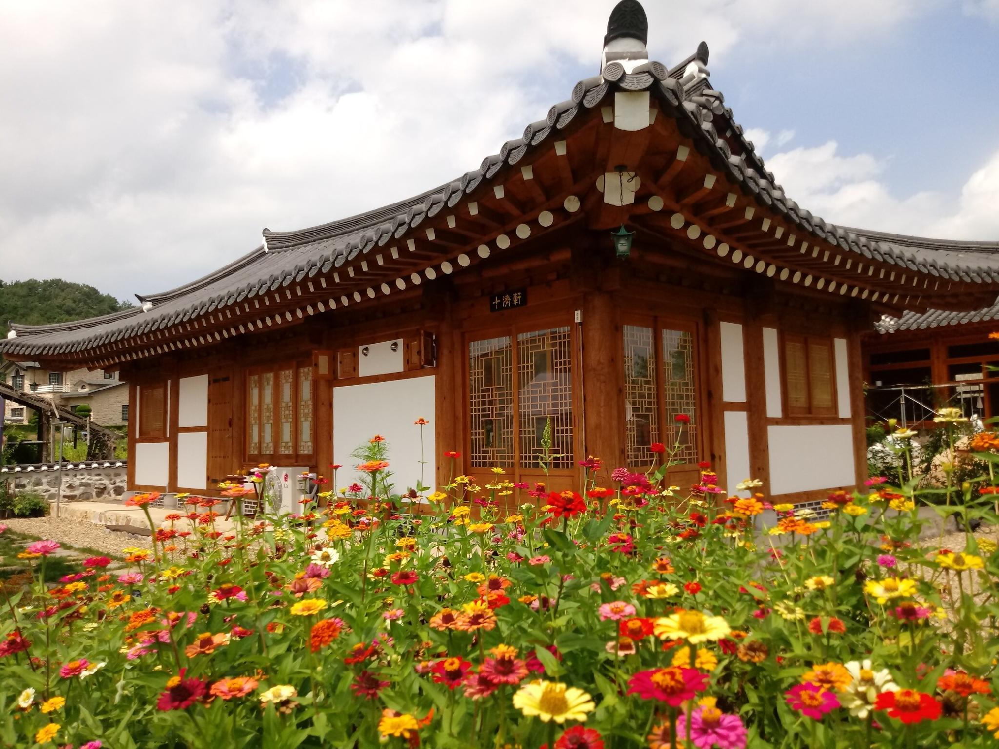 부여읍의 프라이빗 하우스 (19m², 침실 1개, 프라이빗 욕실 1개) (korea관광공사가 품질인증한  부여한옥 고풍스럽고 현대식 편리함과  건강을 생각한숙소  )