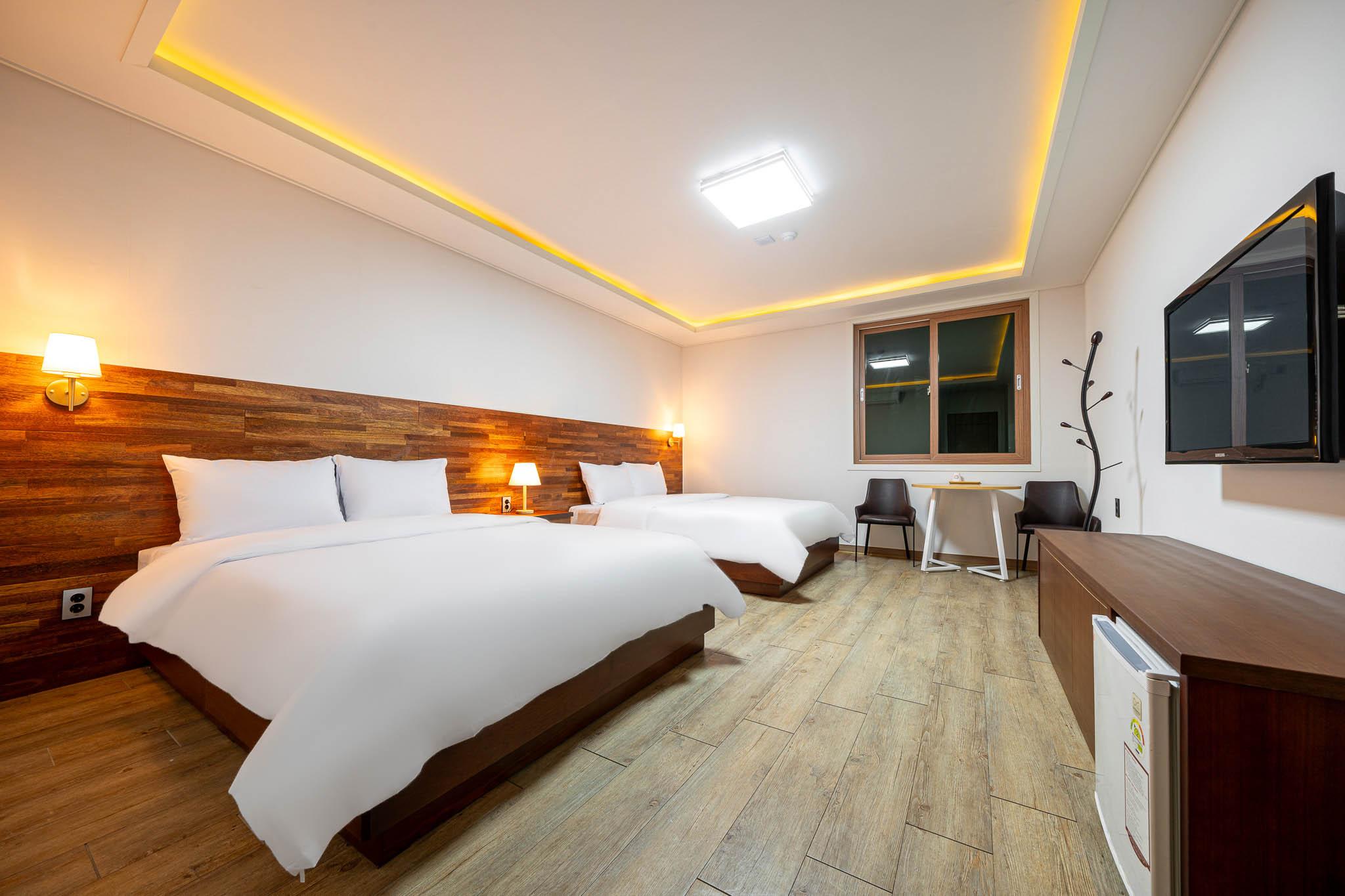 에프원 호텔 (F1 Hotel)