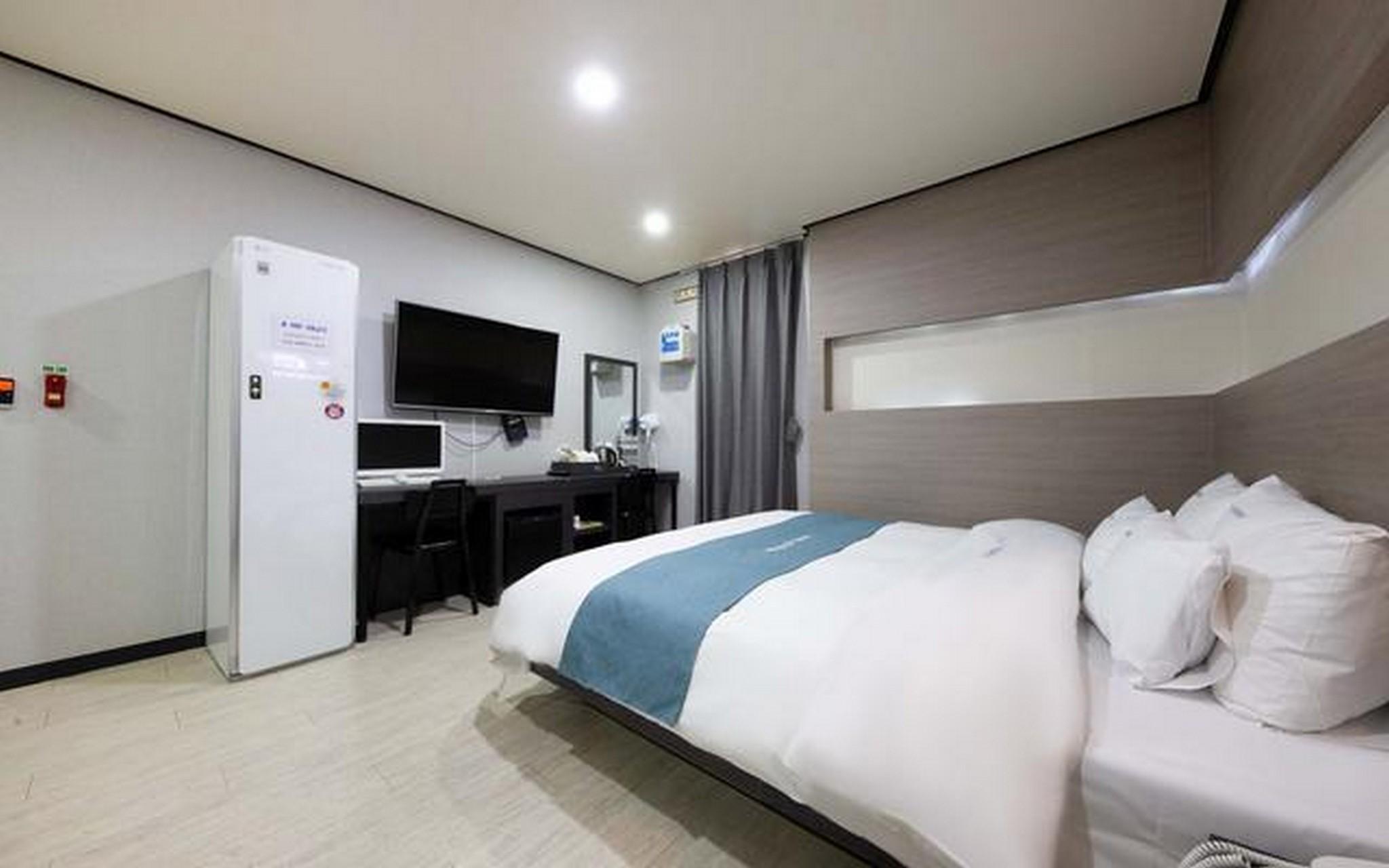 서산 호텔 노벰버 (Seosan Hotel November)