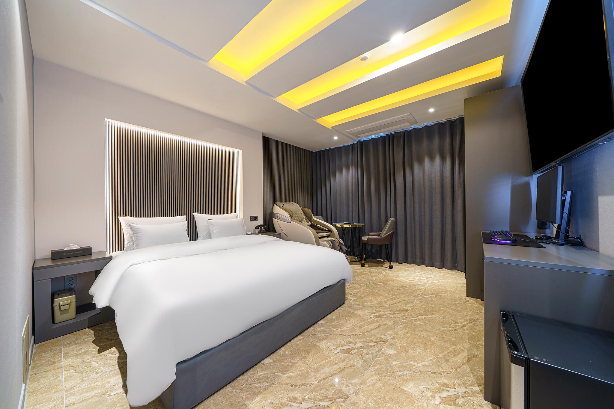 브라운도트 충주시청점 (Chungju Browndot Cityhall)