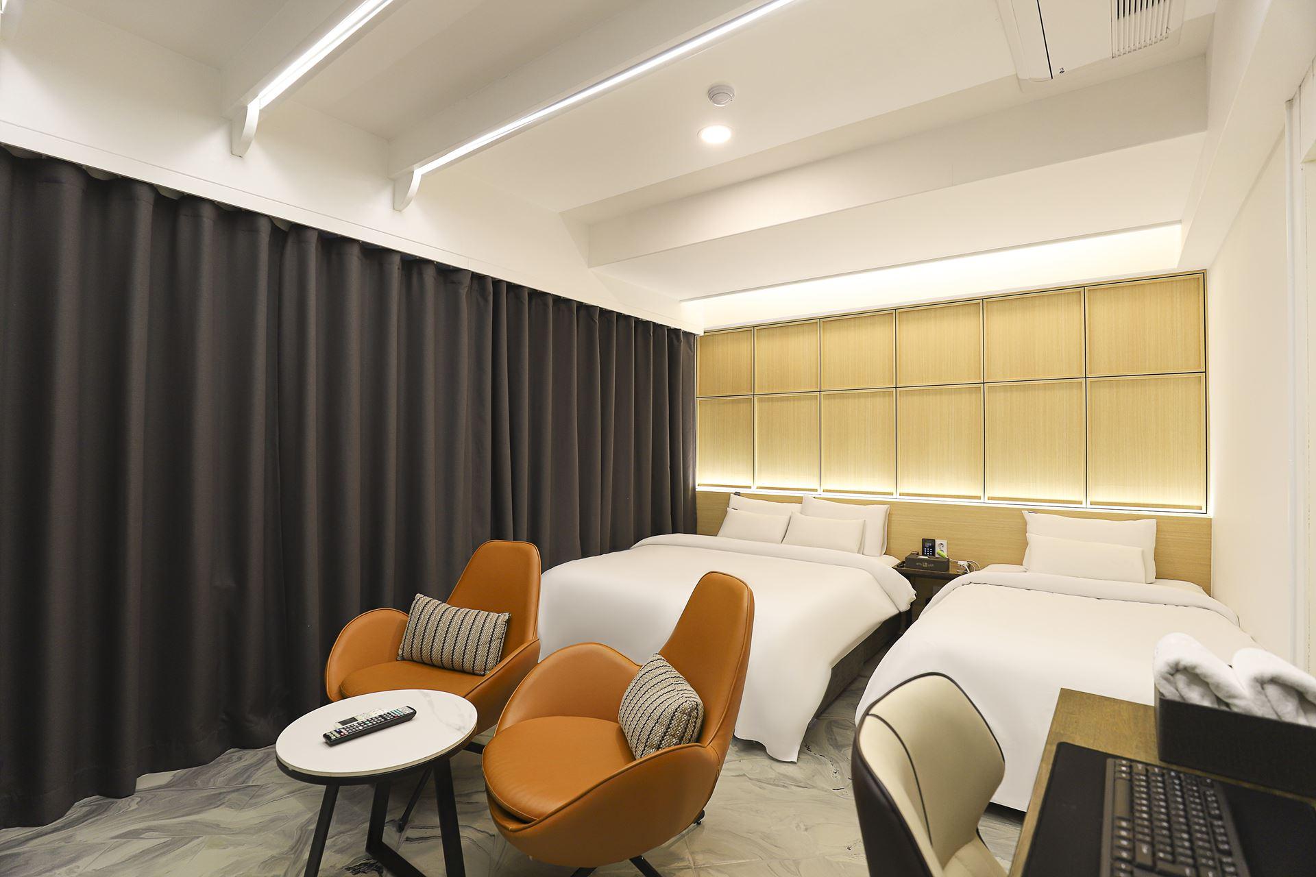 루엠 호텔 충주역점 (Chungju Station Ruem Hotel)