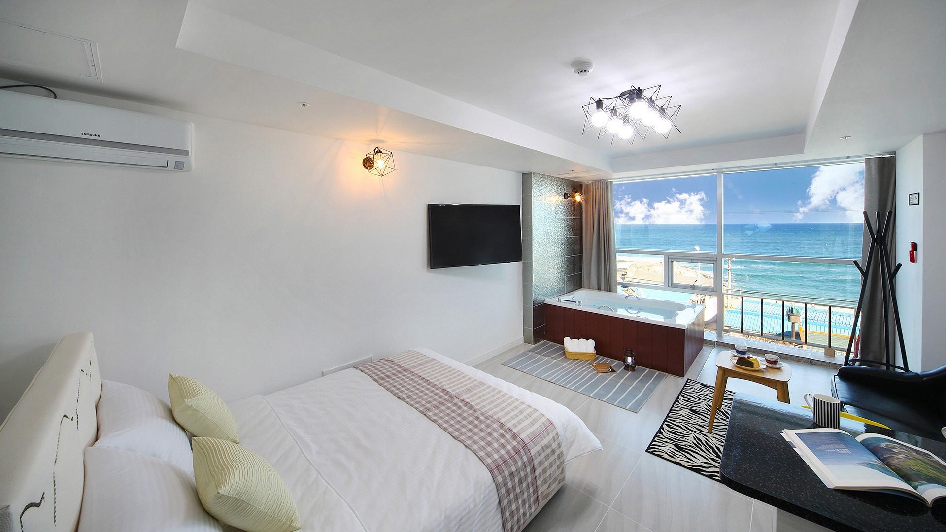 강릉 아라스파 펜션 (Gangneung Ara Spa Pension)