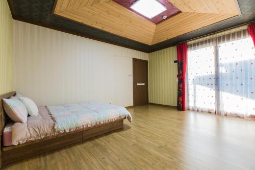 가평 해뜨는숲속 펜션 (Gapyeong hatteuneun supsok pension)