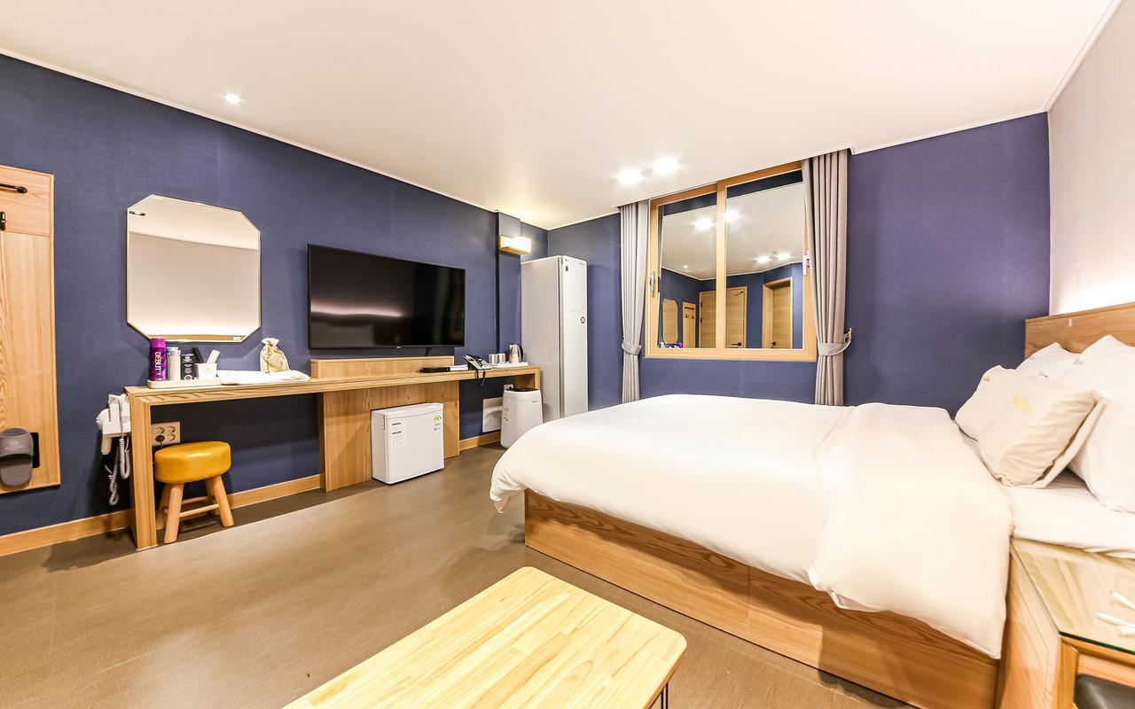 호텔 카이저 (Mokpo Hotel Kaiser)