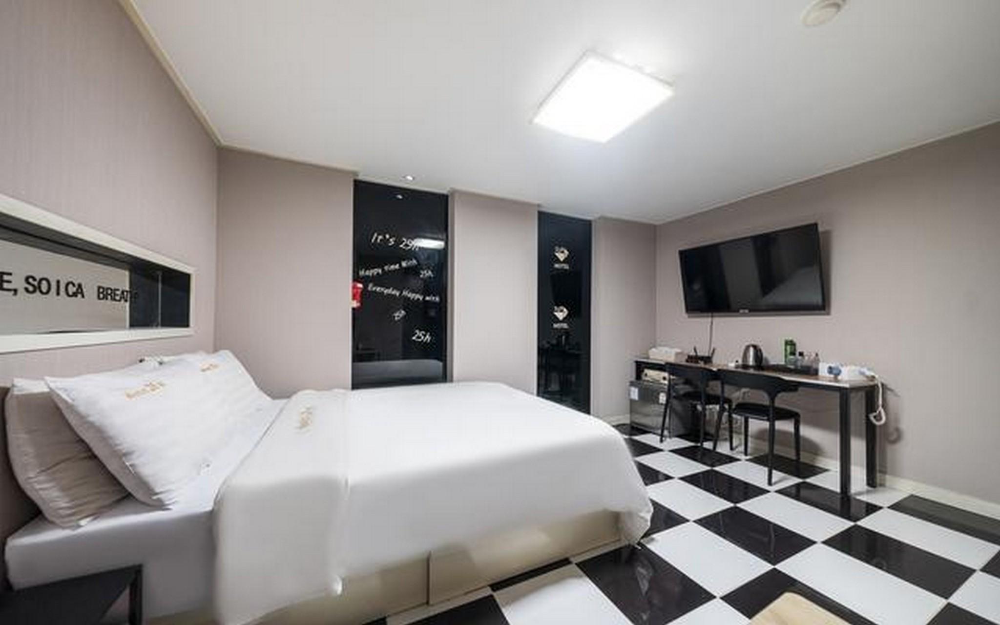 수원역 25H (Suwon Station 25H)