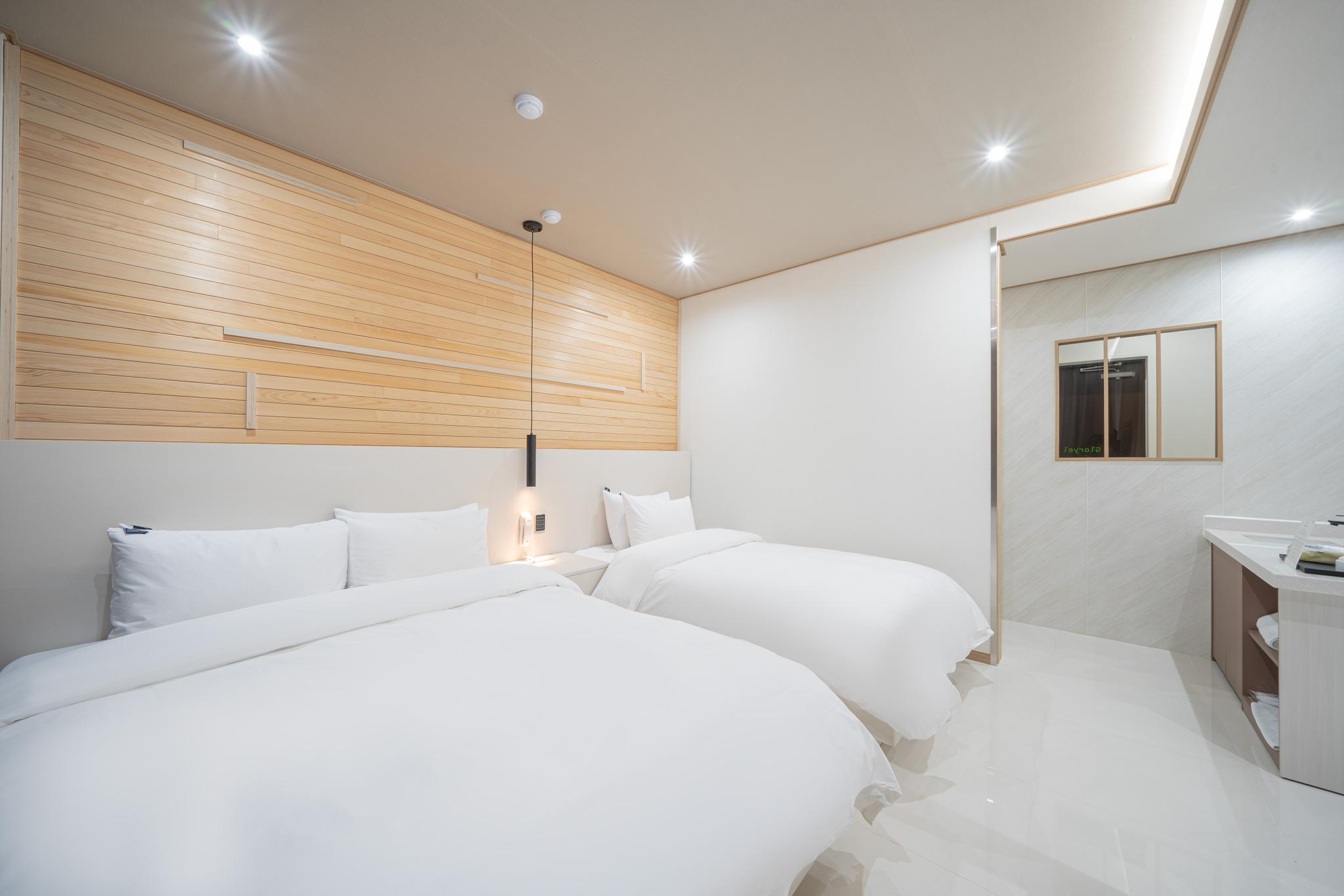 영덕 호텔 글로리엘 (Yeongdeok Hotel Gloryel)