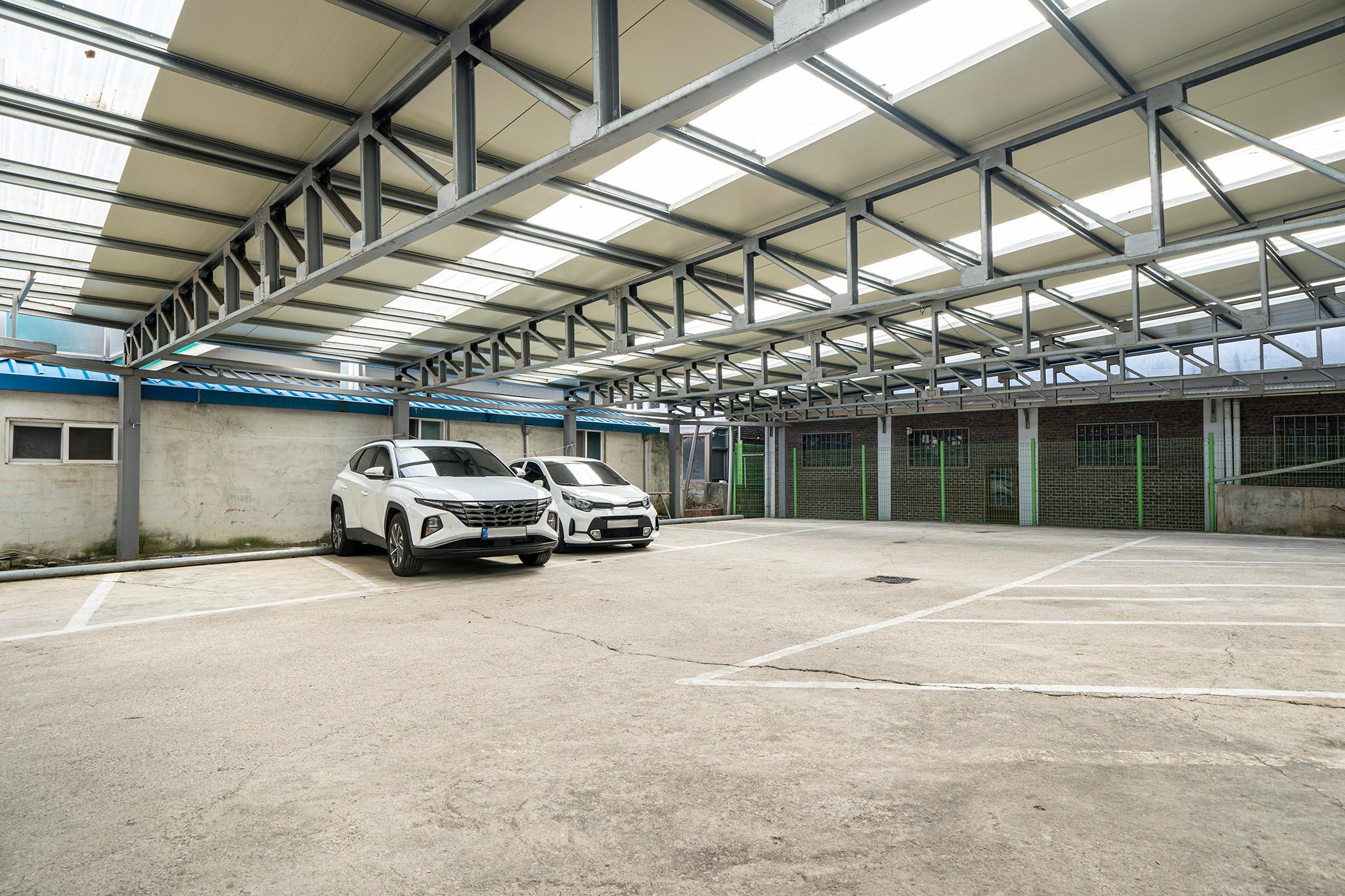 부안 샤르 (Buan Shar)