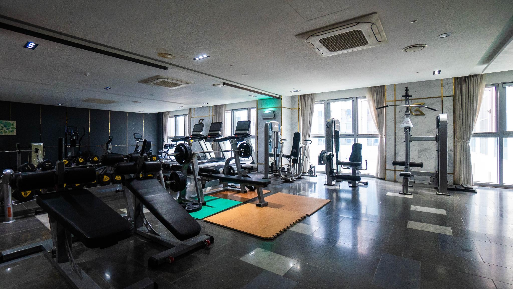 인천공항 글로벌 호텔 앤 스위트 (Incheon Airport Global Hotel N Suites)