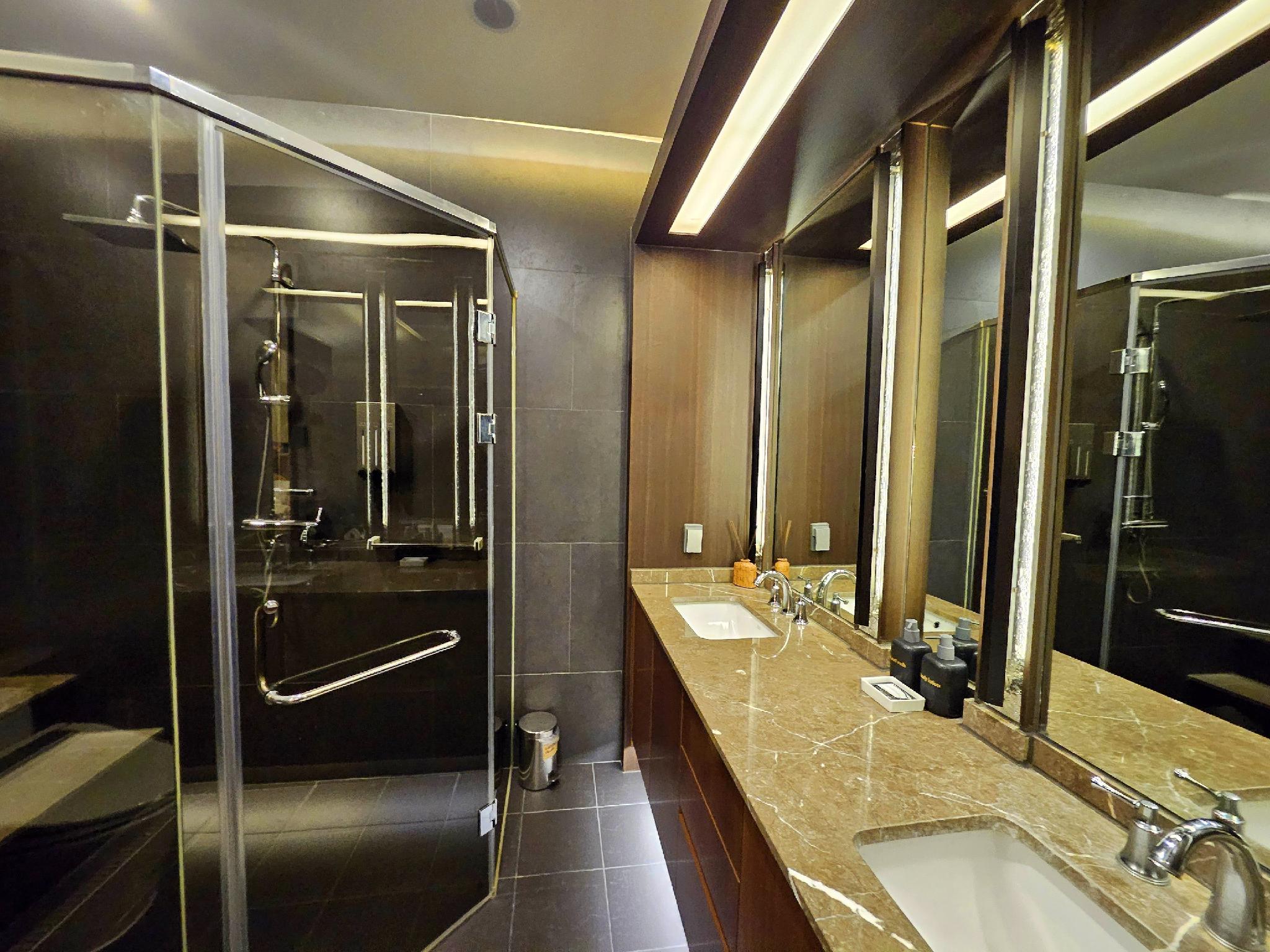 반포면의 프라이빗 하우스 (5000m², 침실 1개, 프라이빗 욕실 1개) (세종시에위치한 1500평대지에 웅장한외관과고급인테리어,탁트인시원한뷰까지휴식과힐링의최적의장소)