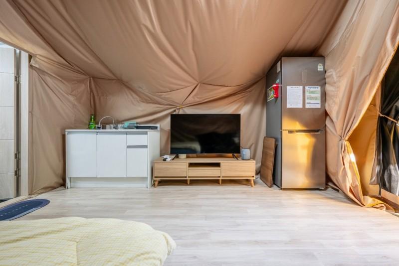 부여 굿뜨래웰빙마을 글램핑장 (Buyeo Good Trae Wellbeing Village Glamping Site)