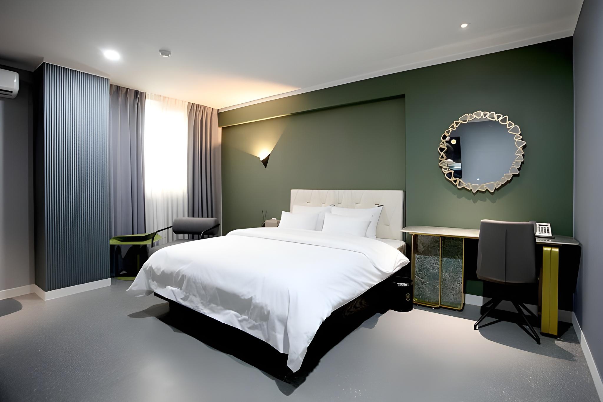 바바 호텔 (Baba Hotel)