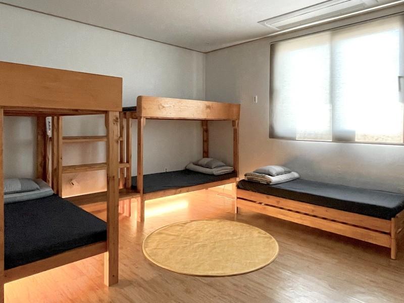 양양 매카라 (Yangyang Macara)