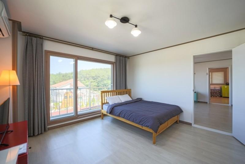 고성 달비치펜션 (Goseong Dal Beach Pension)