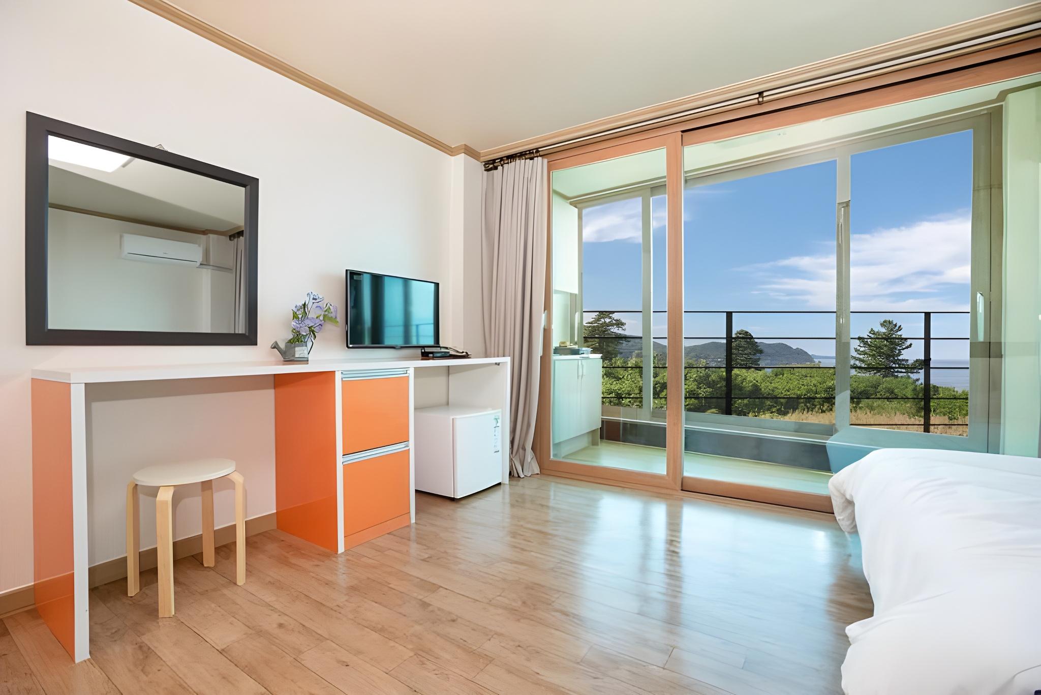 삼척 노마드펜션(장호항, 해상케이블카) (Samcheok Nomad Pension)