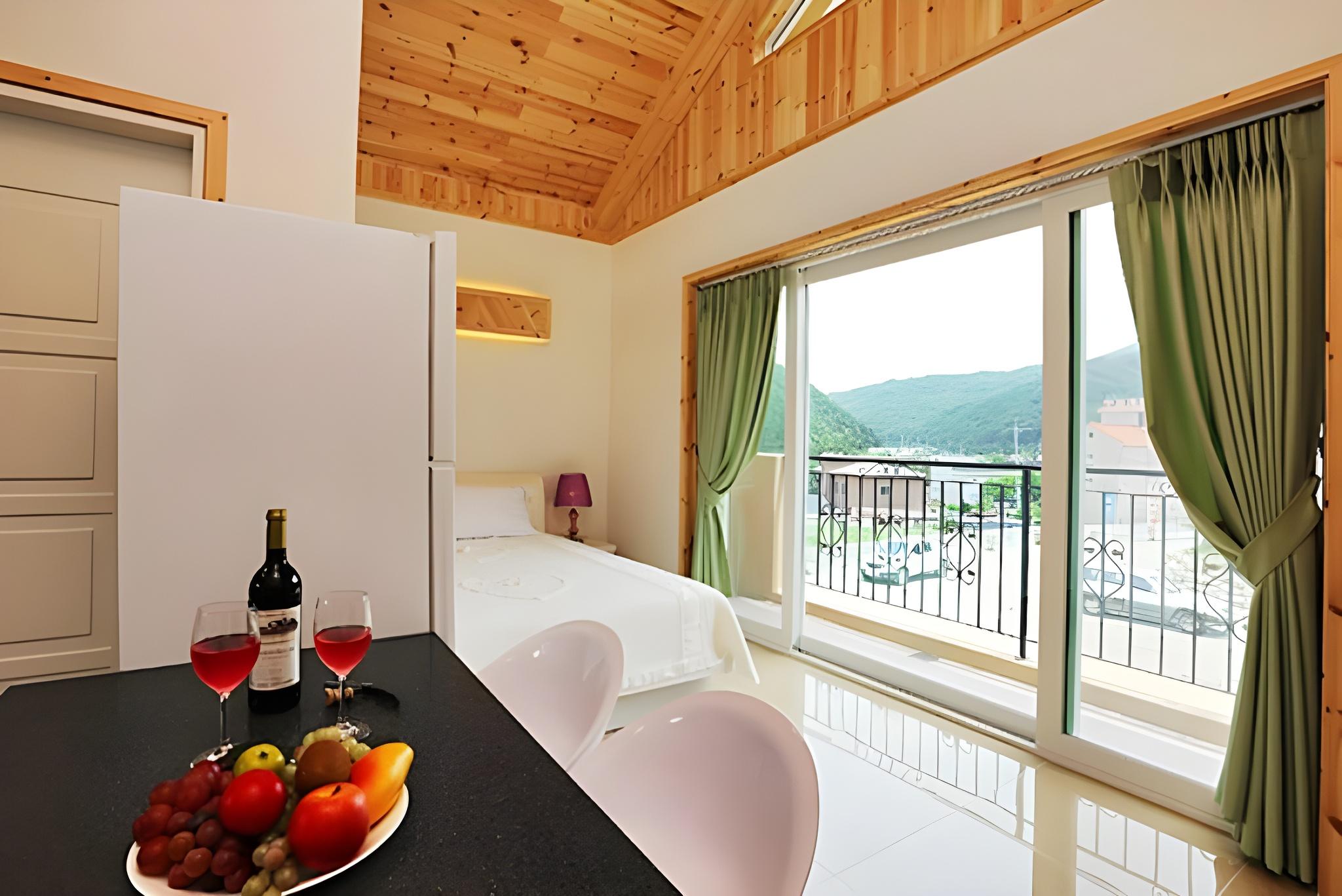 무주 아일랜드펜션 (Muju Island Pension)