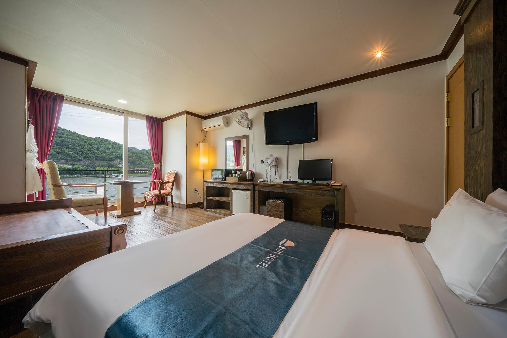 양평 더 앰버 호텔 (Yangpyeong The Amber Hotel)