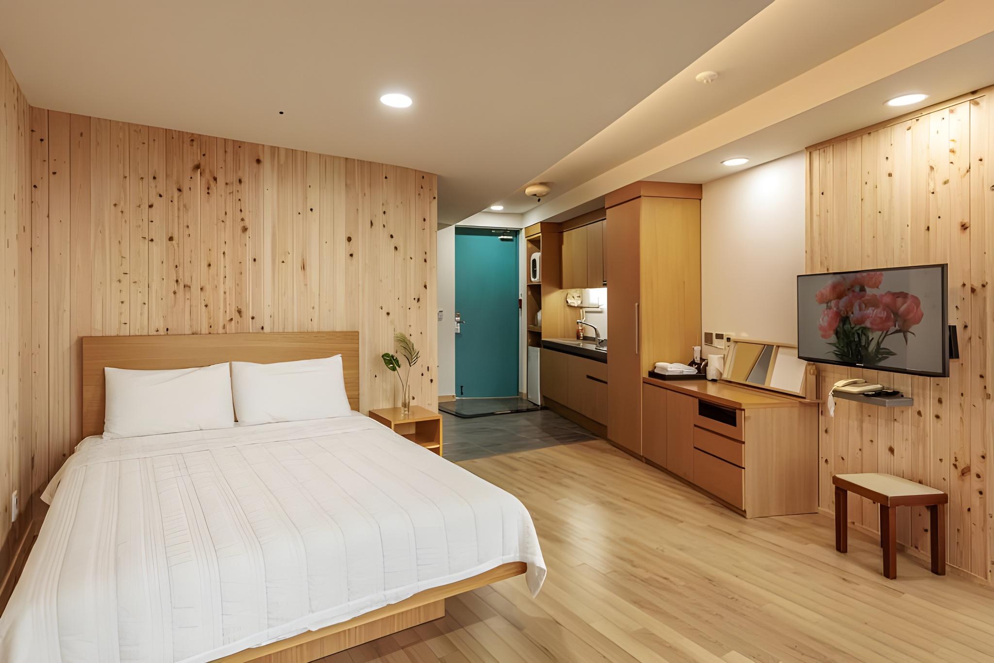 영덕 힐링턴 리조트 펜션 (Yeongdeok Hillington Resort Pension)