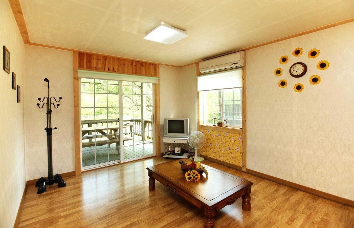 옥화대스토리 펜션 (Cheongju Okhwadaestory Pension)