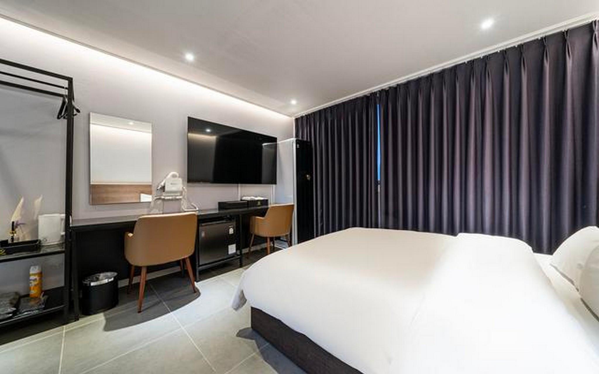 청주 오창 레스트호텔 (Cheongju Ochang Rest Hotel)