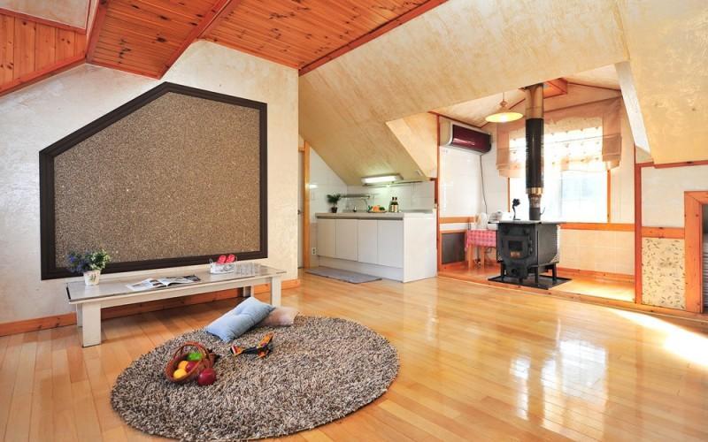 용인 풀하우스펜션 (Yongin Full House Pension)