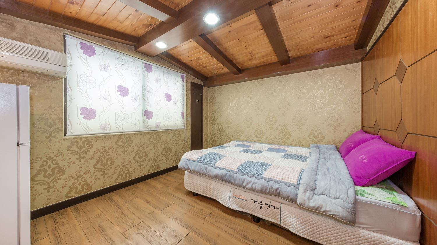 대천 겨울연가 펜션 (Daecheon Winter Sonata Pension)