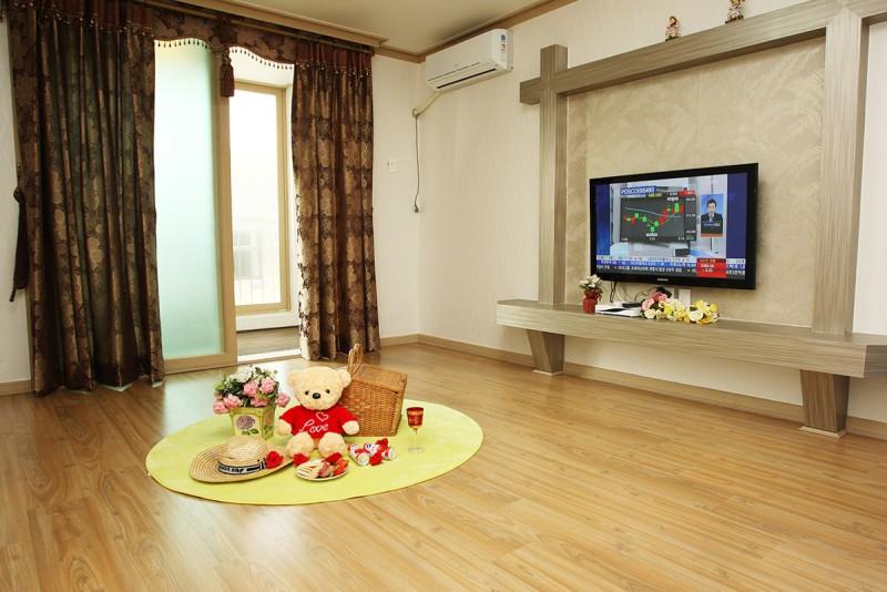 태안 꾸지나무골펜션텔 (Taean Kuji Tree Pensiontel)