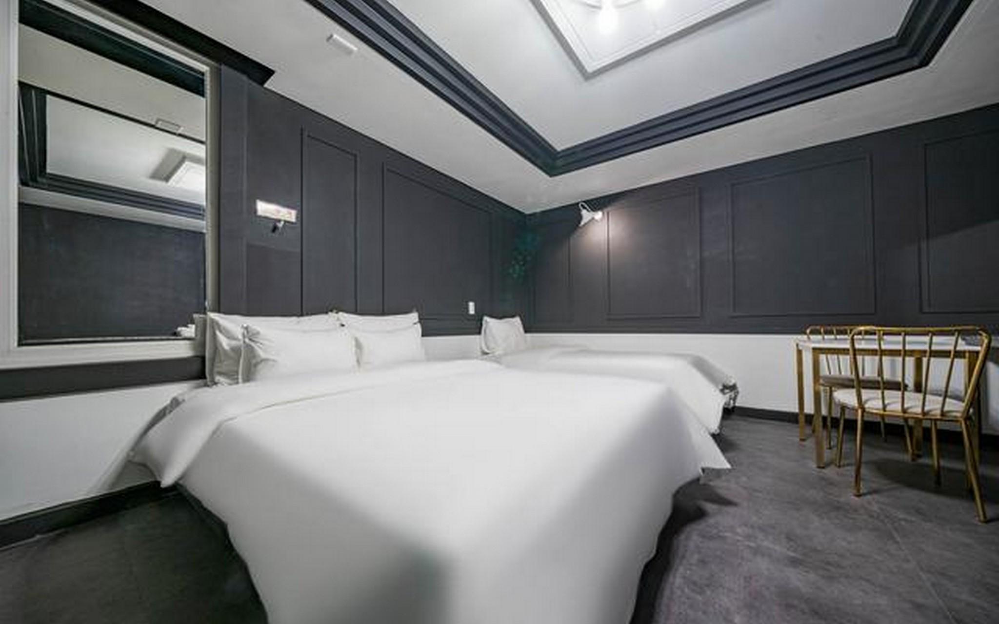 익산 트윈스 호텔 (Iksan Twins Hotel)