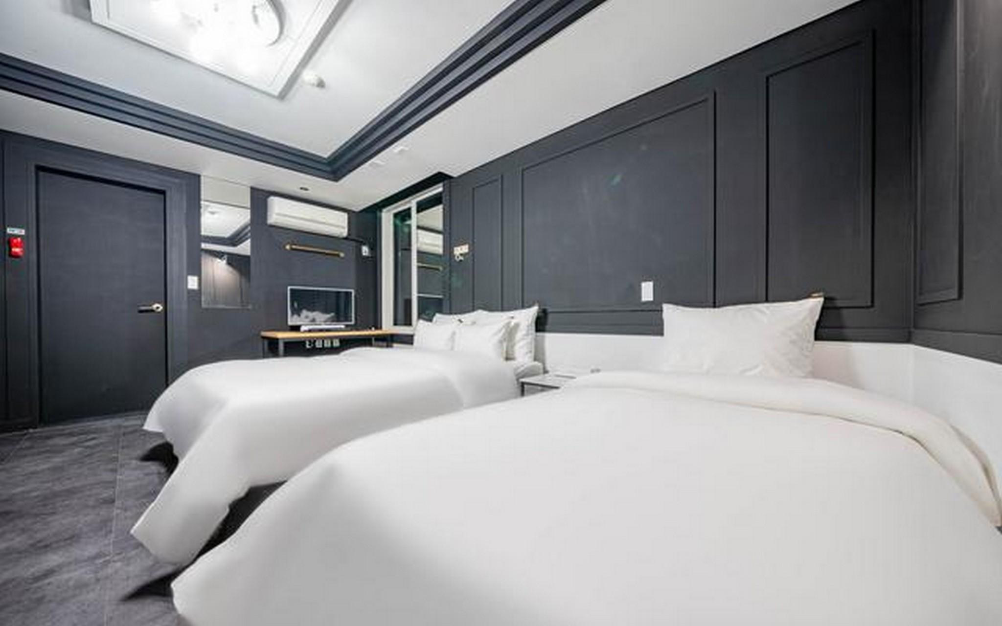 익산 트윈스 호텔 (Iksan Twins Hotel)