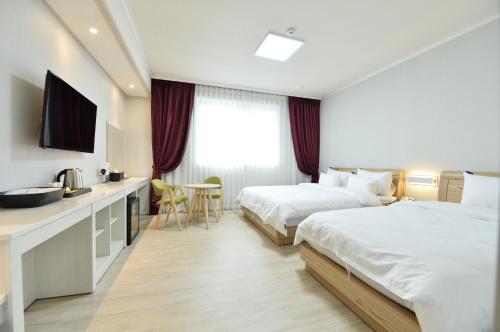 광주 관광 호텔 (Gwangju Tourist Hotel)