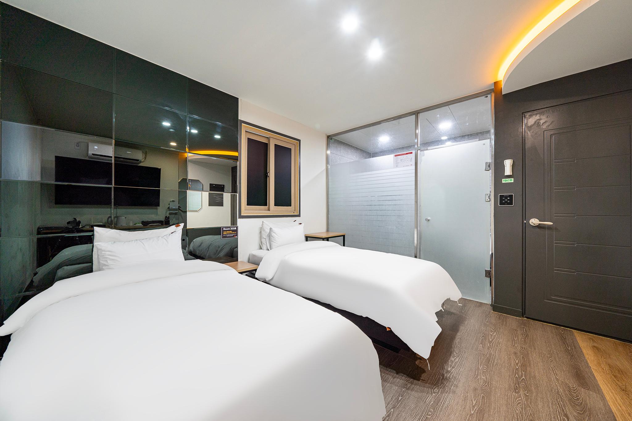 홍성 이틀 (Hongseong Two Days)