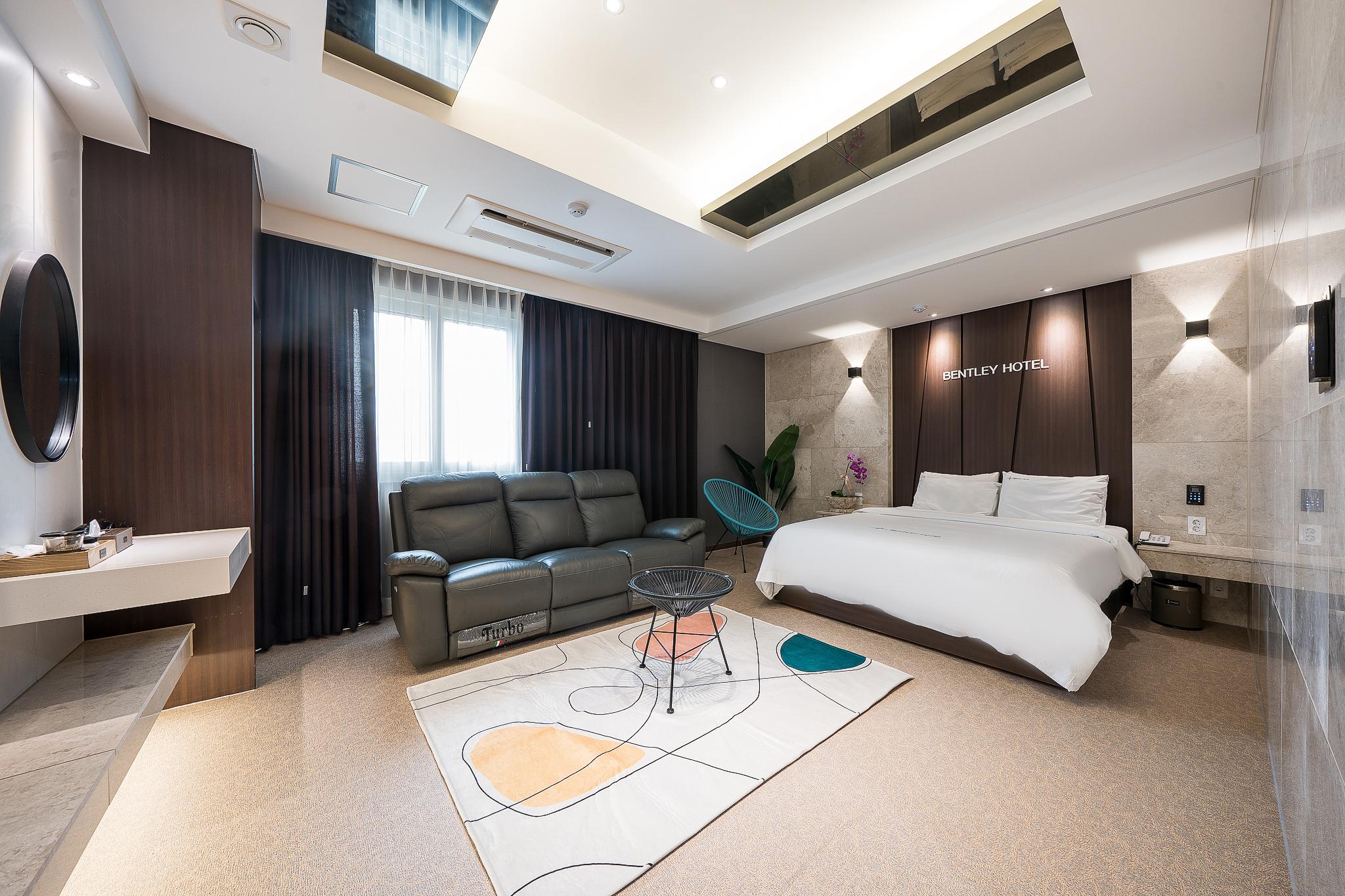 호텔아트하임 (Hotel Artheim)