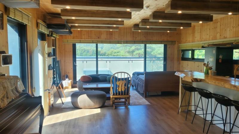 단양 갤러리하우스펜션 (Danyang Gallery House Pension)