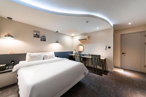 천안 호텔 녹스 (Hotel Knox Cheonan)