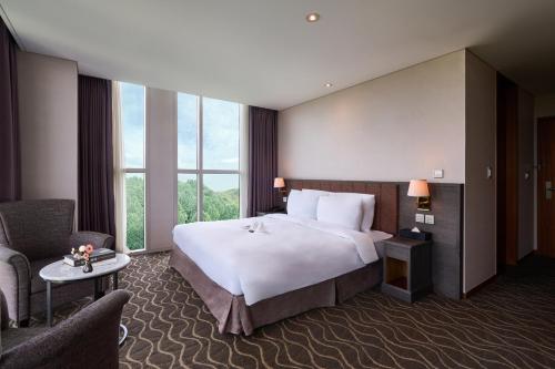 호텔 스퀘어 (Hotel Square)