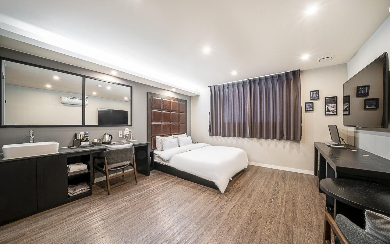 울산 일산 루이스호텔 (Ulsan Ilsan Louis Hotel)