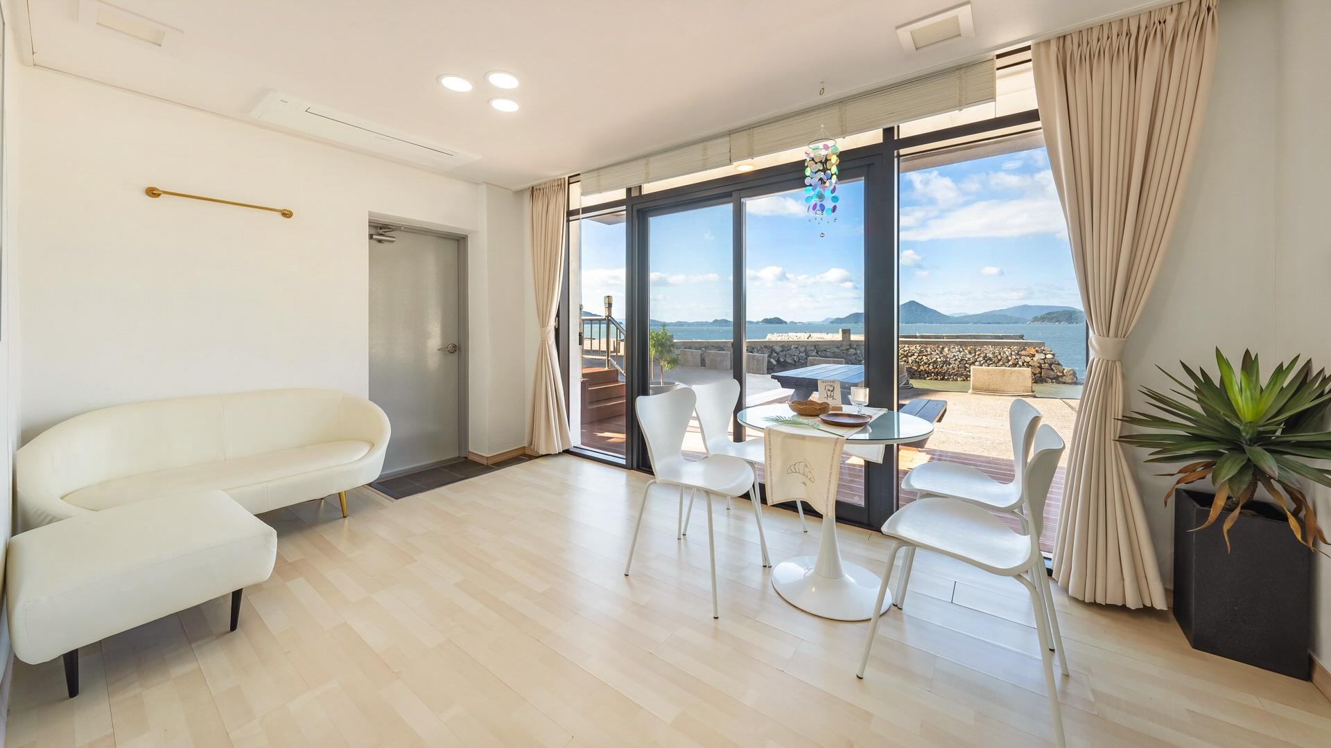 Yeosu Sorrr Spa Oceanview Pension