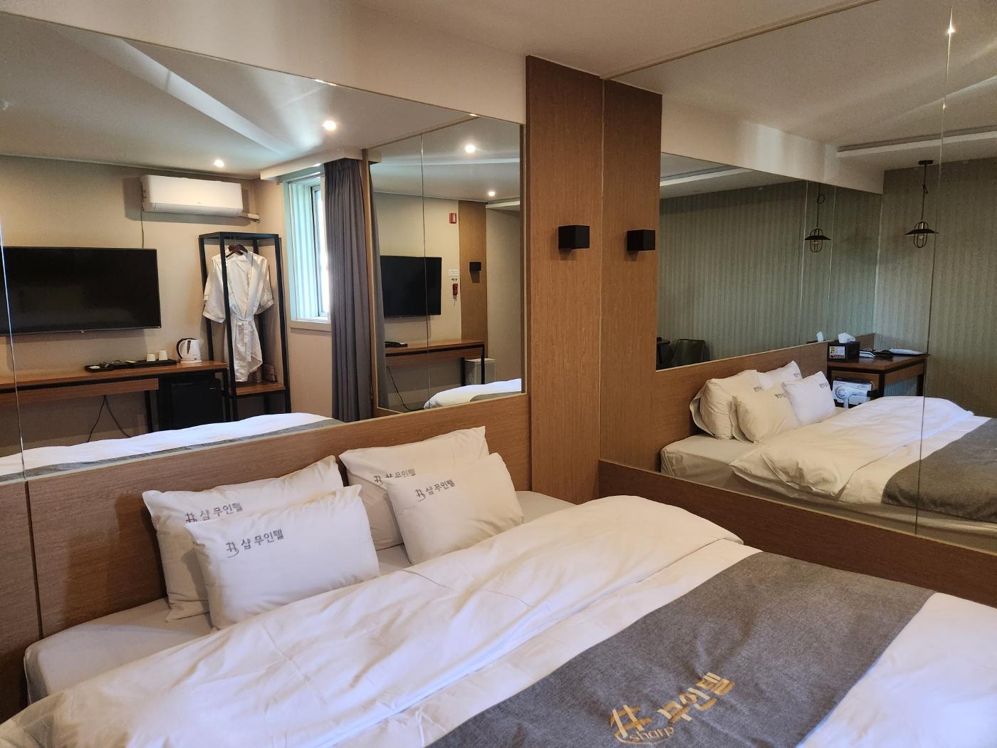 충주 샵 무인텔 (Chungju Sharp Self check-in Motel)